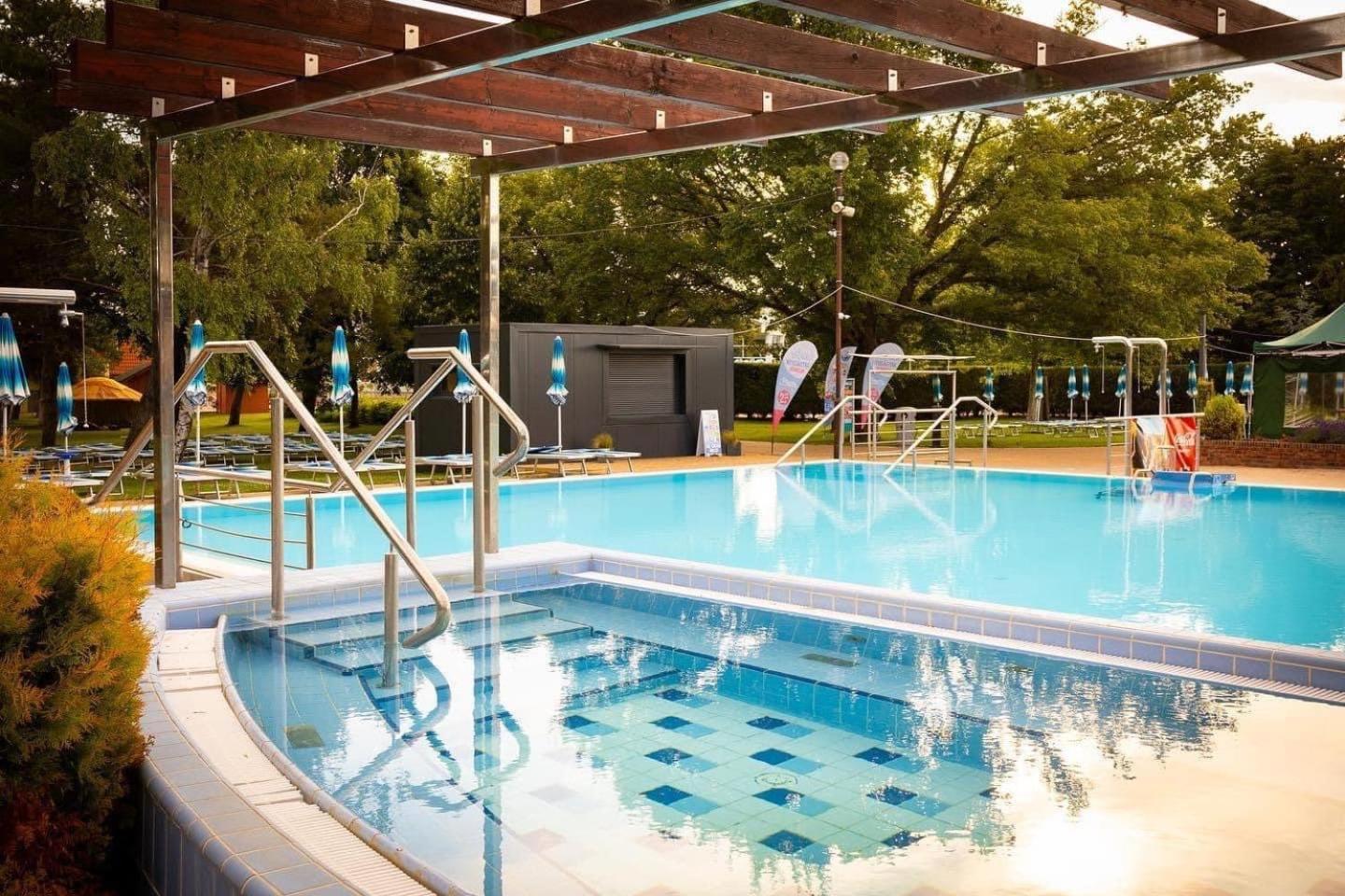 Dom Pri Kupalisku Thermalpark Na Malotejedskej Dunajská Streda Exteriör bild